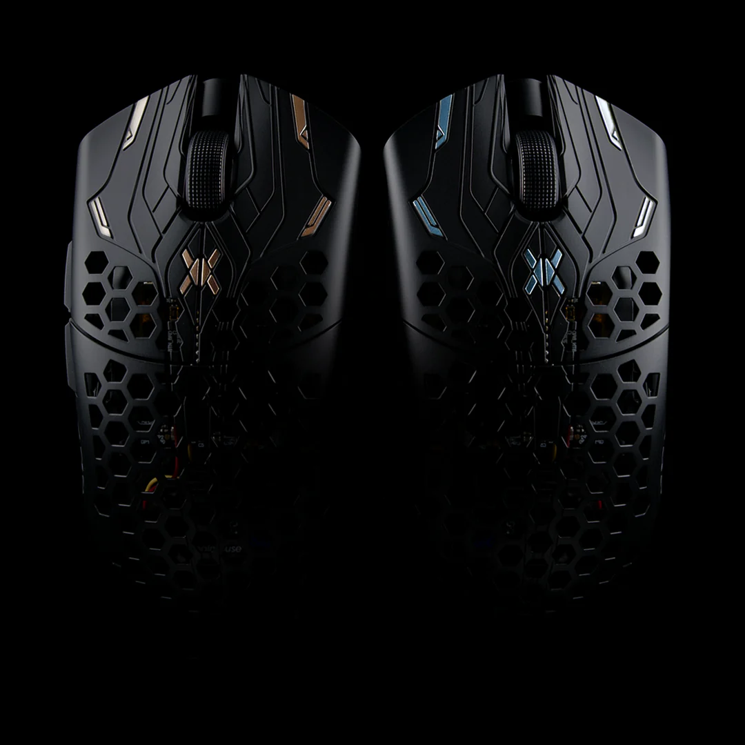 Finalmouse UltralightX Lion Ratón gaming ultraligero de fibra de carbono